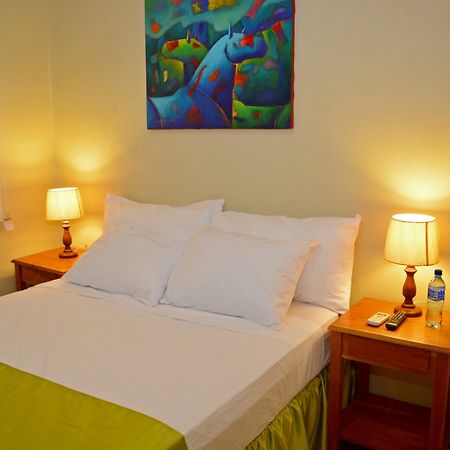 Hotel Santa Martha Managua Extérieur photo