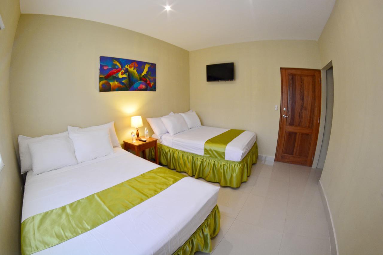 Hotel Santa Martha Managua Extérieur photo