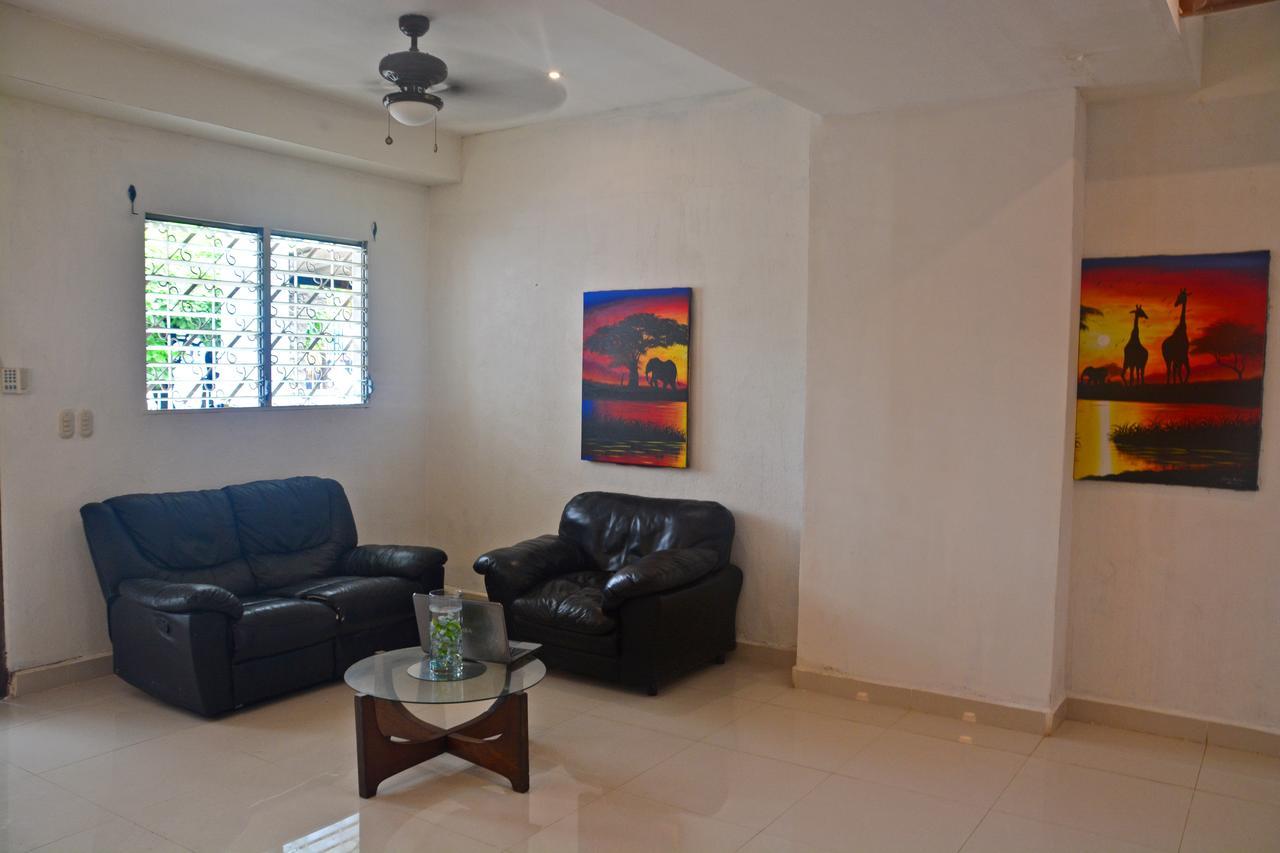 Hotel Santa Martha Managua Extérieur photo